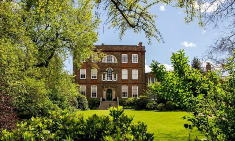 peckover 768x462