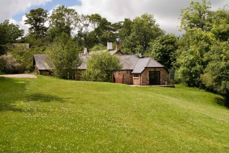 Cottage May 6 e1430921032453 768x514
