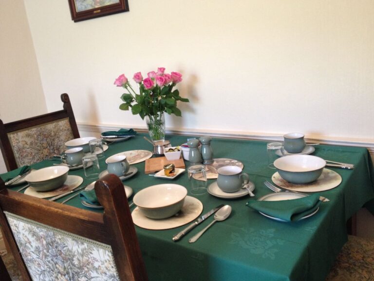 Gatcombe Farm BB 3 2 768x576