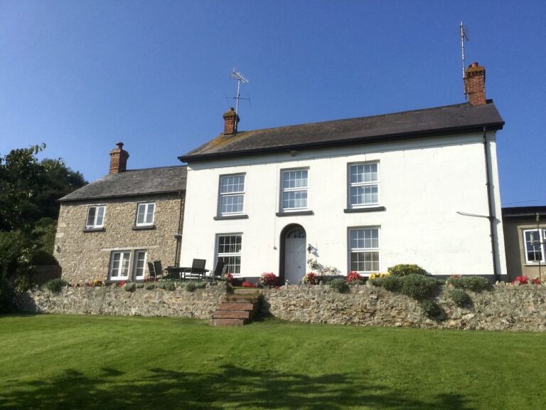 Gatcombe Farm BB 5 1 768x576