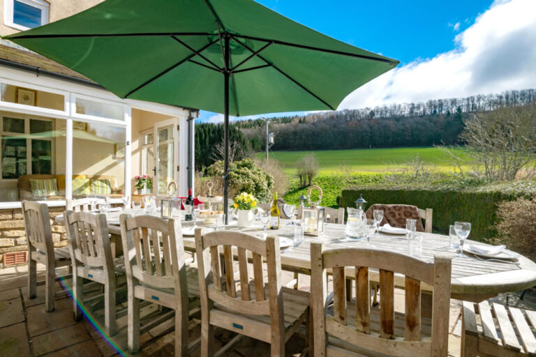 MH Outdoors Patio2 ACT Mar21 1024x683 1 768x512