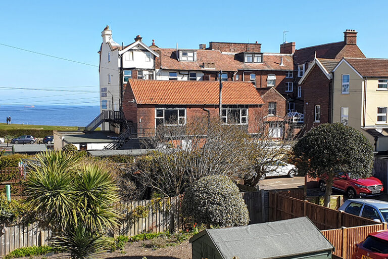 cromer2 768x512