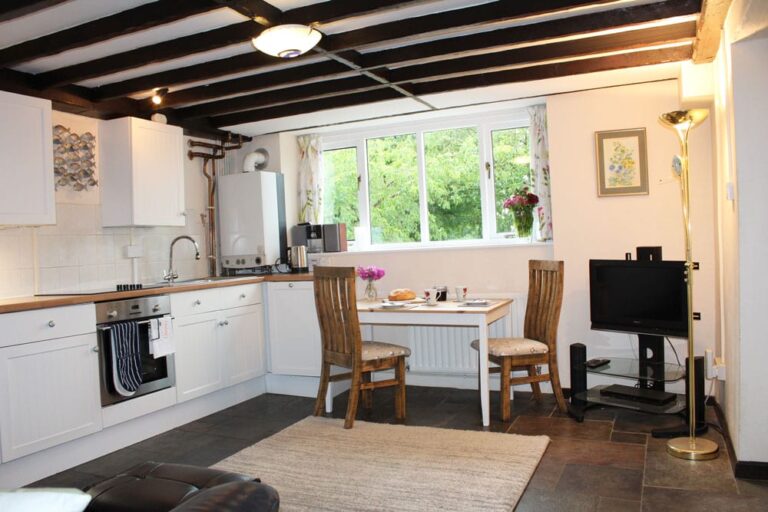 orchard cottage 9 768x512
