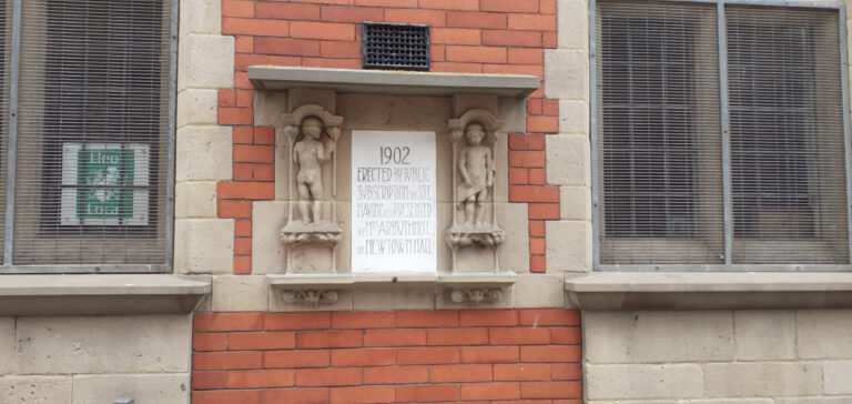 rom image no 4 768x364