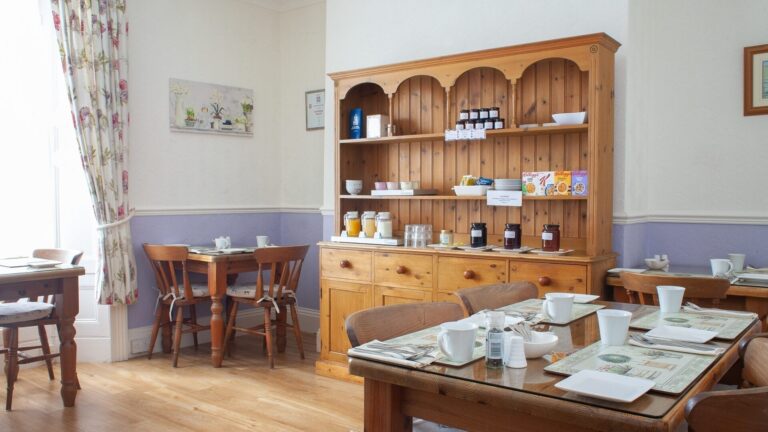 Breakfastroom1 1920x1080 c 768x432