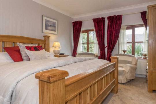 Room 12 Spring Gentium With curtains 540x360 1