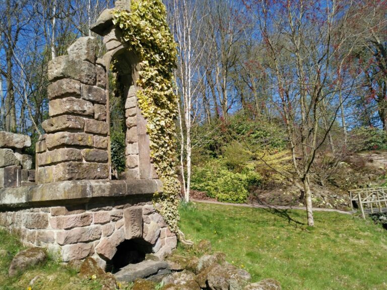 folly 768x576
