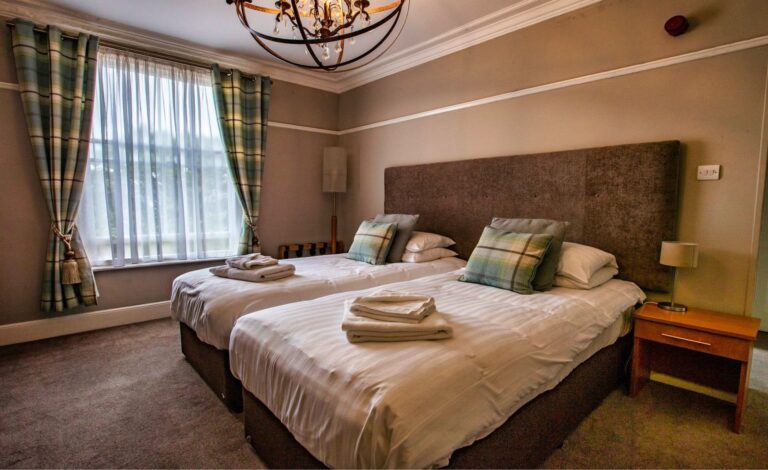 HedleyHouseHotel room11 060 1920w 768x470