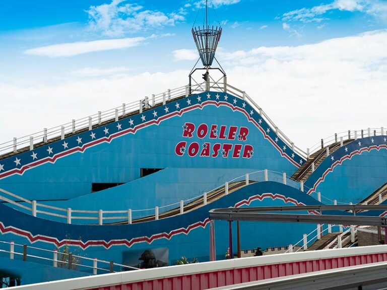 great yarmouth rollercoaster 768x576