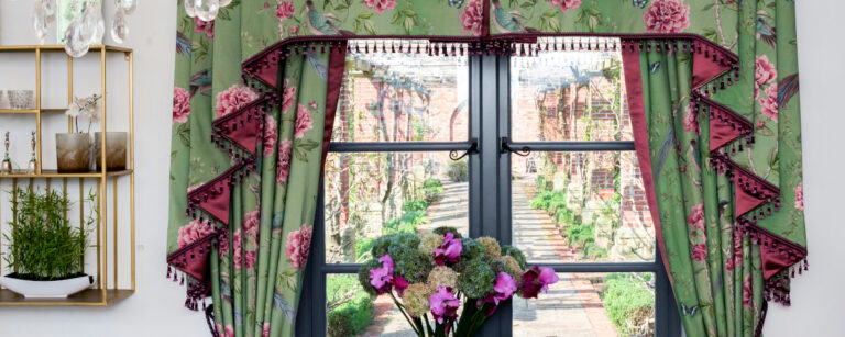 coach house interiors slideshow curtains 768x307