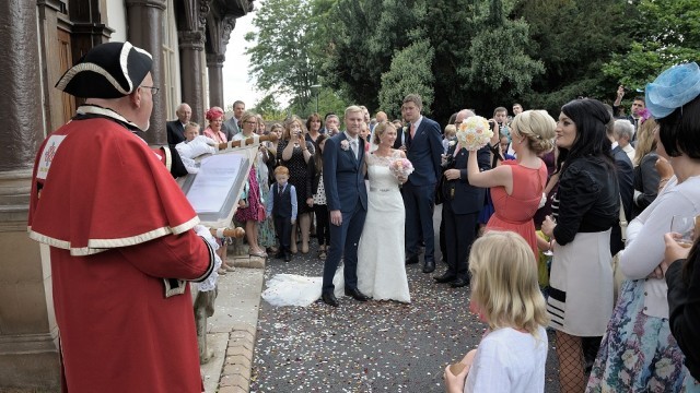 B J Wedding 04 r 1