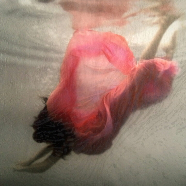 Ophelia VI Eva Santin Woodcut digital Madrid Spanish Artist red water floating diving 768x768