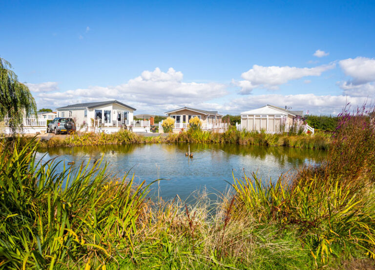 Wayside holiday lodges brean1 768x553