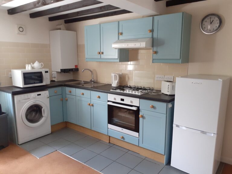 Cory Cottage 768x576