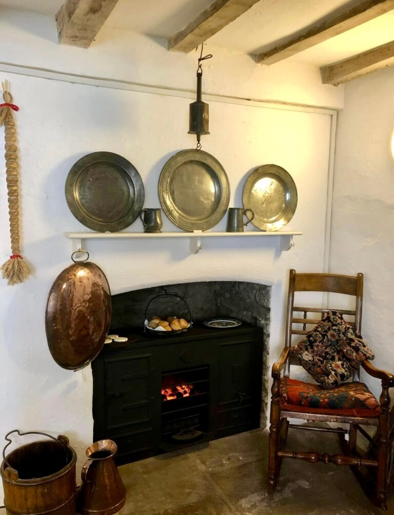 HOC kitchen 768x1004
