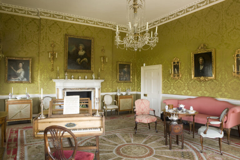Withdrawing Room ‘© No.1 Royal Crescent – Bath Preservation Trust 768x512