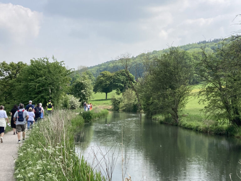 Beautiful landscapes along the Cromford Canal 768x576