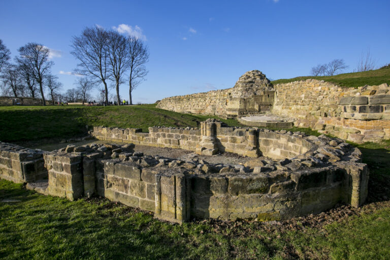 NCastle 357 768x511