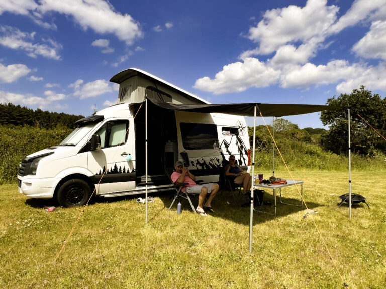Holt campervan relaxing 768x576